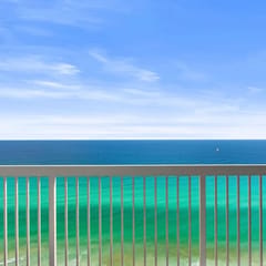 PCBSUNRISEBEACH2206